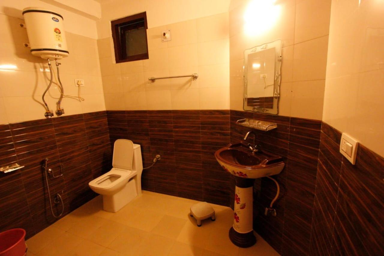 Tirthan Crest Homestay Banjār Exterior photo